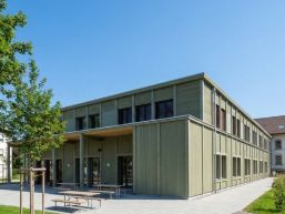 Einladung zum Schulhausfest mit Tag der offenen Tür / Fertigstellung Projekt und Belagsarbeiten