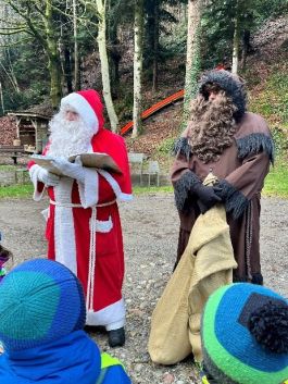 Samichlousbesuch KiGa Zaeziwil Bild 2